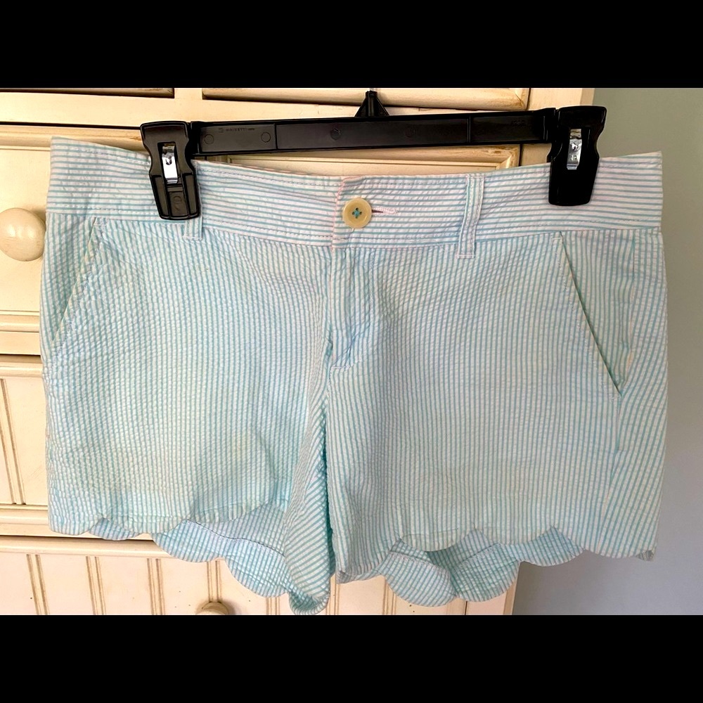 Lilly Pulitzer buttercup shorts size 4